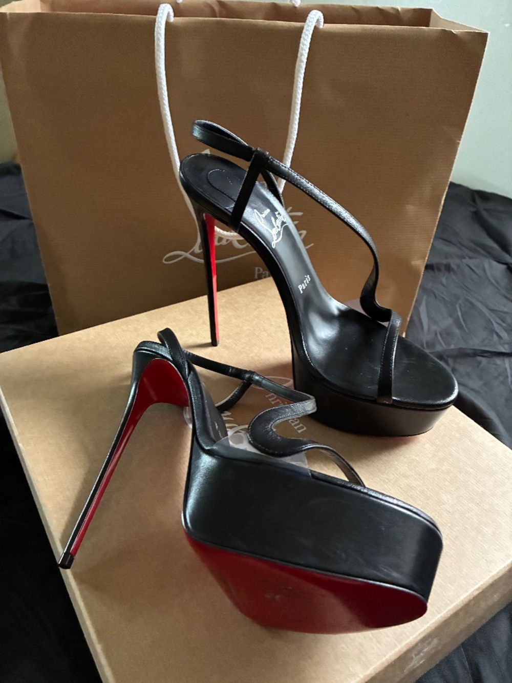 Brand New Christian Louboutin Rosalie Alta 150 mm